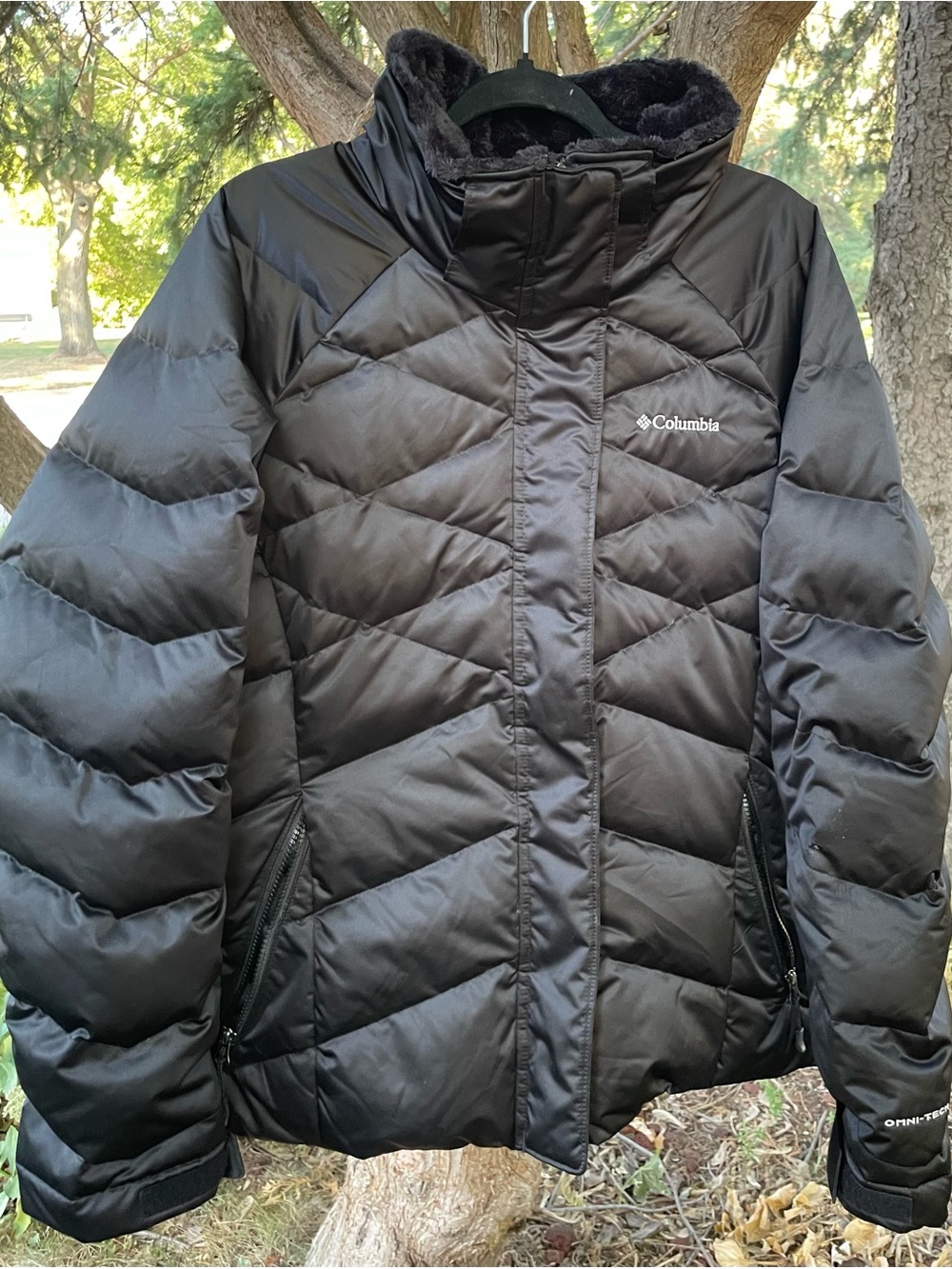 Columbia Women's Black Insulated Puffer 550 Jacket
